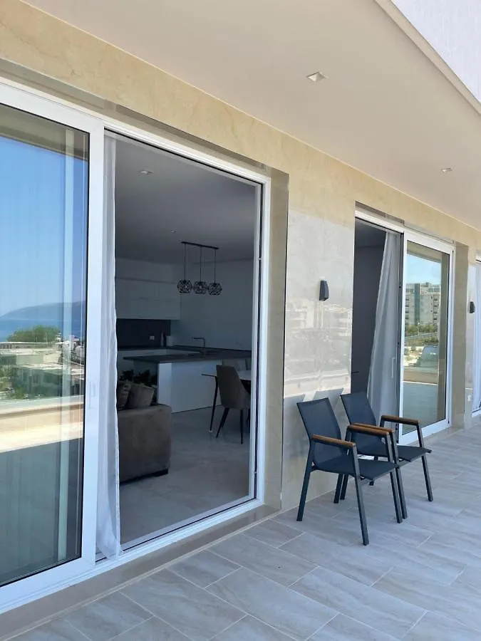 Apartment Sara Beach House Vlore