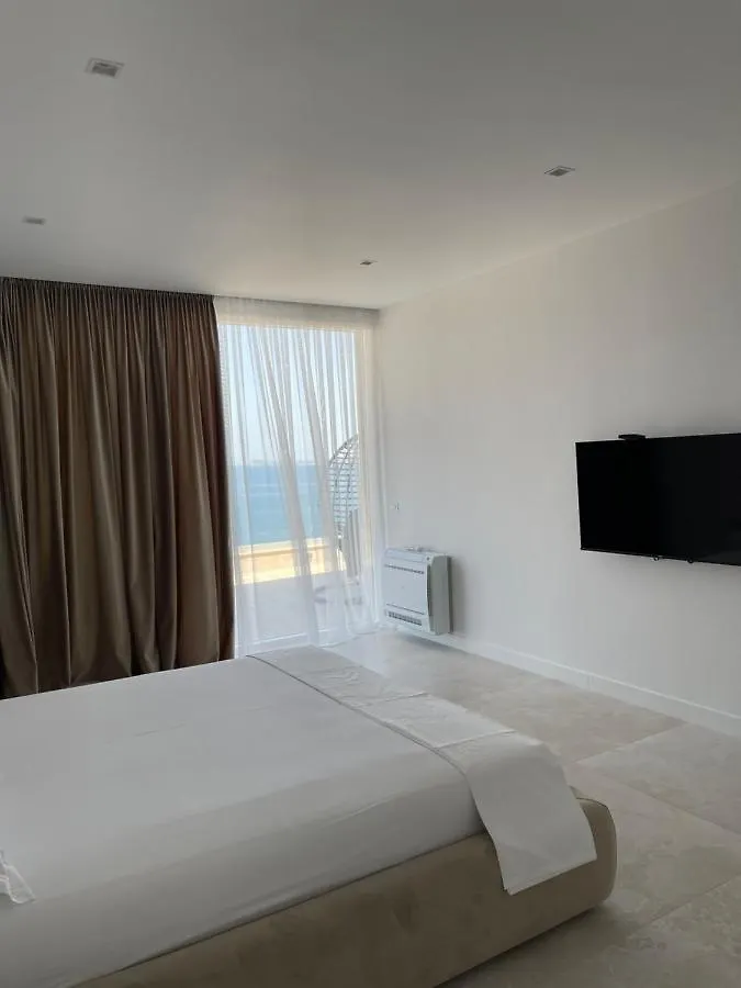 Sara Beach House Vlore