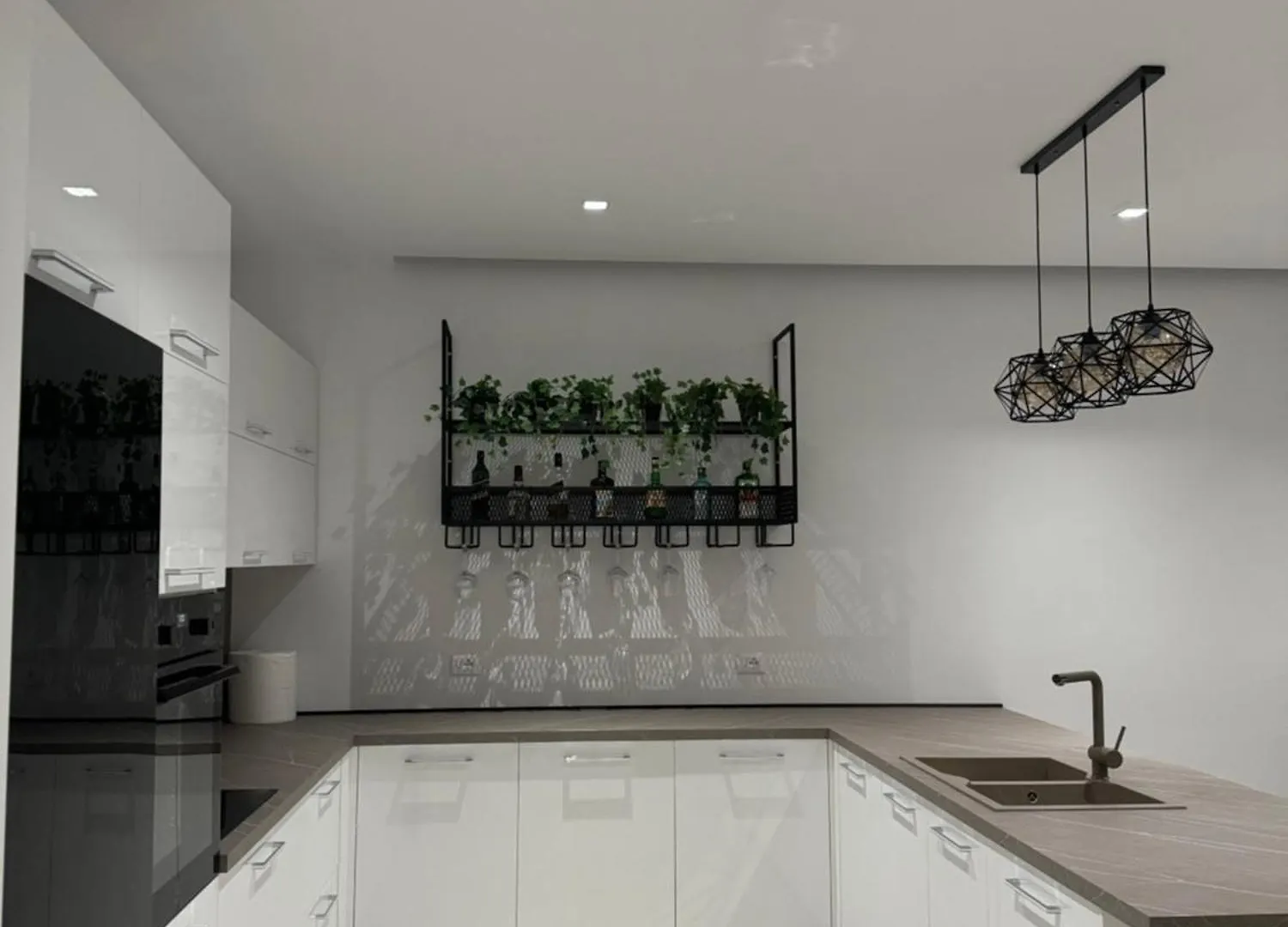 Sara Beach House Vlore Apartment