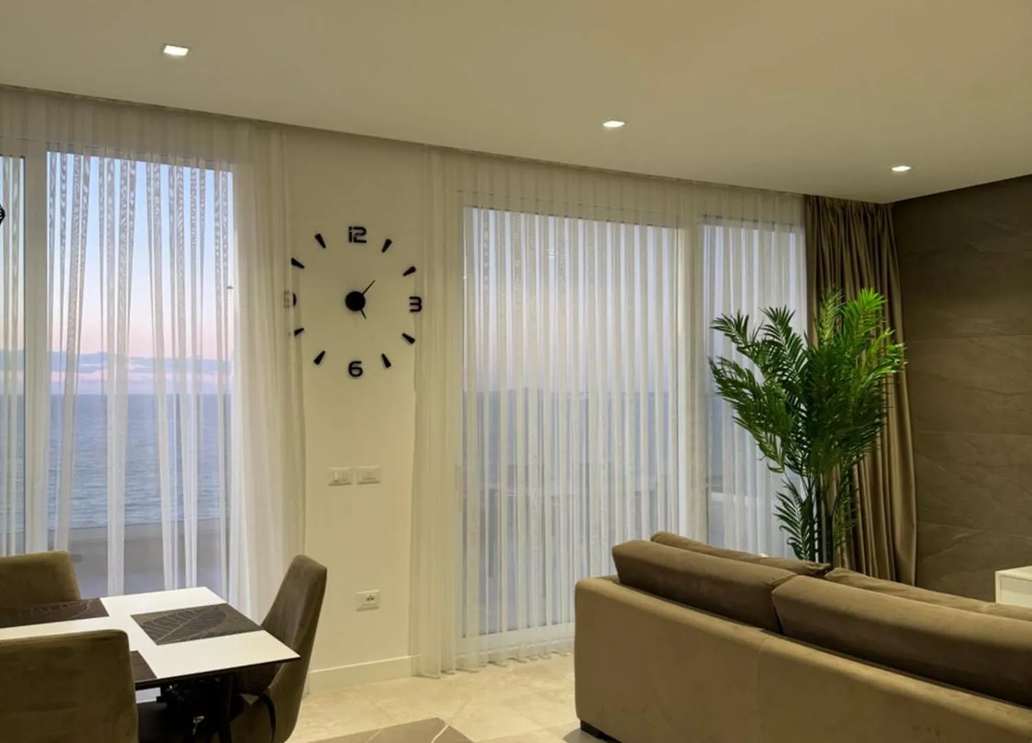 Apartment Sara Beach House Vlore