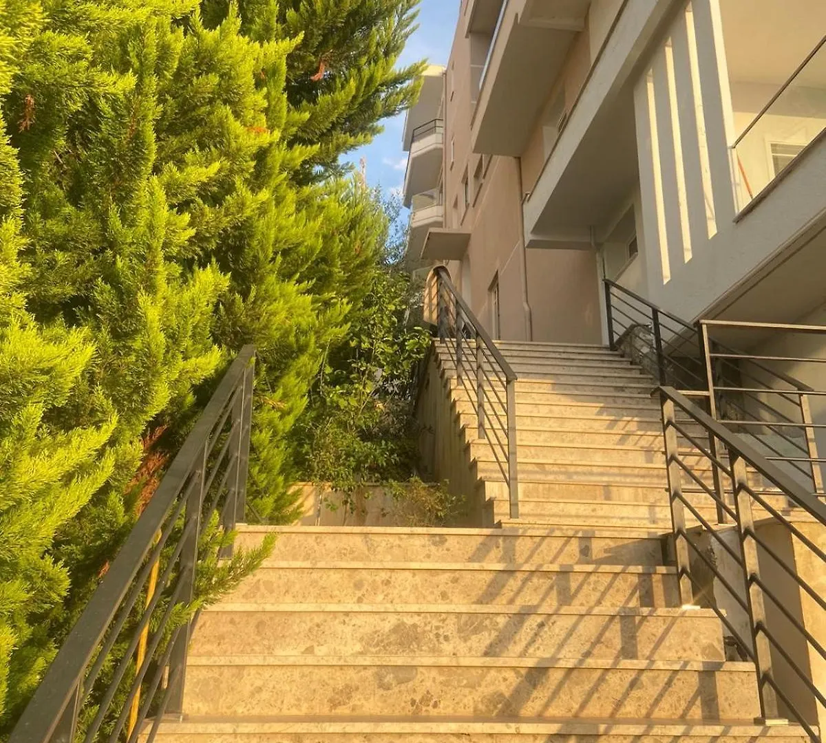 Sara Beach House Vlore 0*,